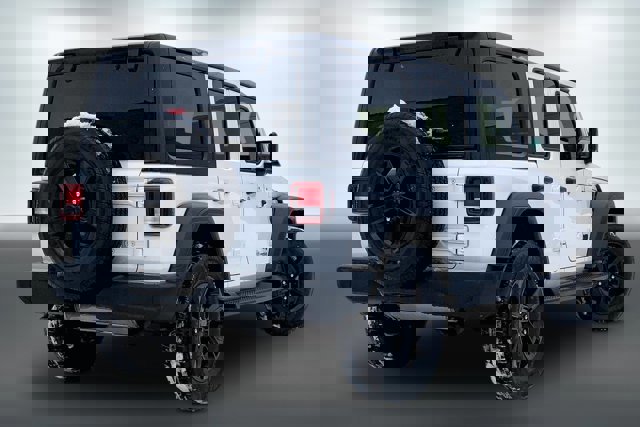 Used 2021 Jeep Wrangler Unlimited Sport image 13