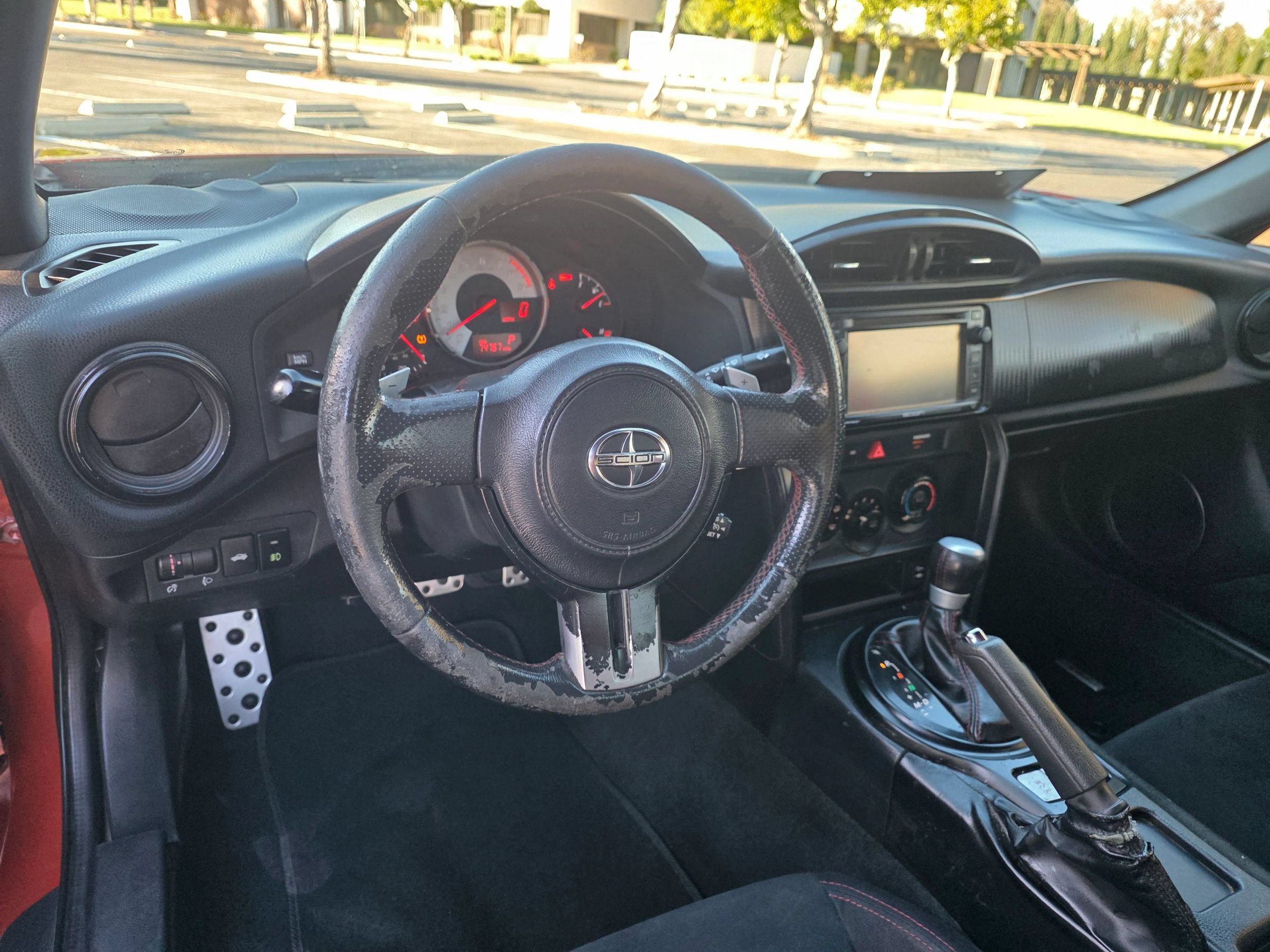 Used 2014 Scion FR-S RWD image 13