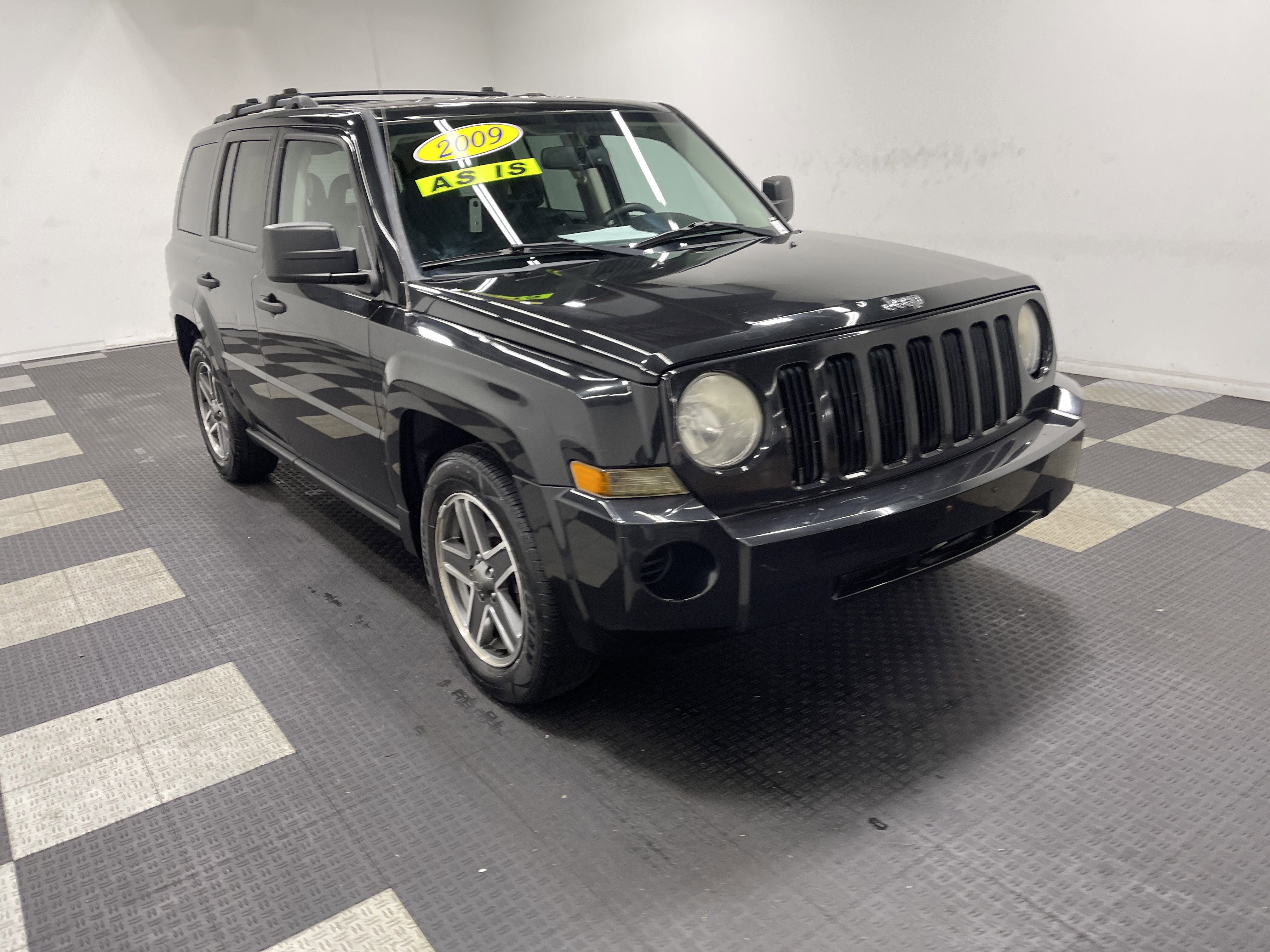 Used 2009 Jeep Patriot Sport FWD image 6