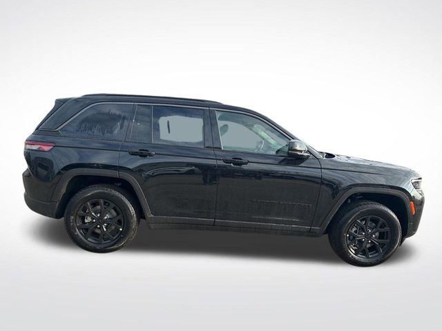 New 2026 Jeep Grand Cherokee Altitude AWD/4WD image 7