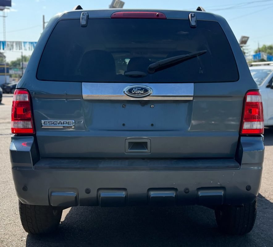 Used 2011 Ford Escape Limited w/ 302A Rapid Spec Order Code AWD/4WD image 4