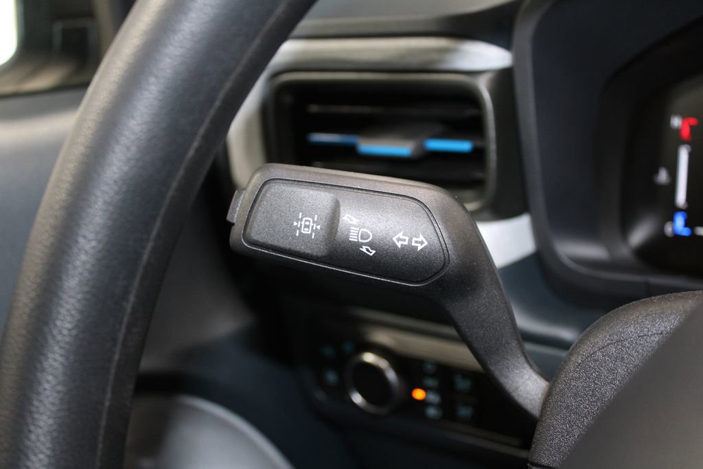 New 2025 Ford Maverick XLT image 36