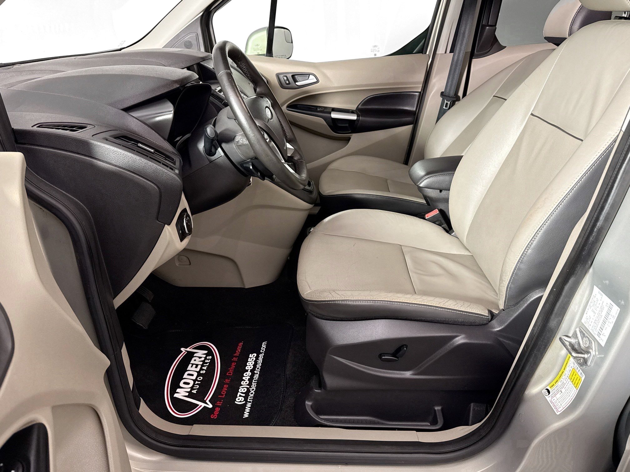Used 2016 Ford Transit Connect Titanium FWD image 20