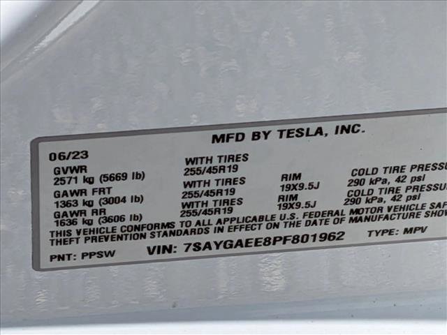 Used 2023 Tesla Model Y Long Range AWD/4WD image 22