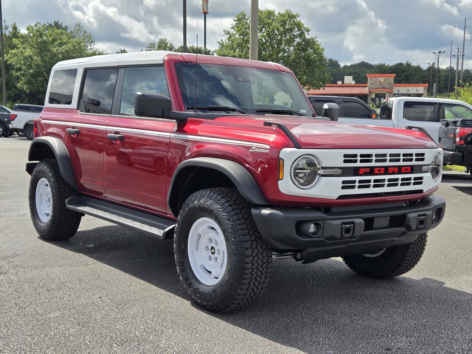 New 2026 Ford Bronco Heritage Edition AWD/4WD image 6
