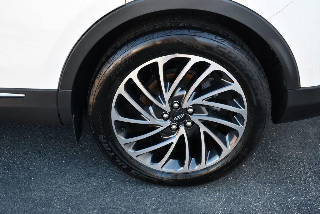 Used 2019 Lincoln Nautilus Reserve image 65