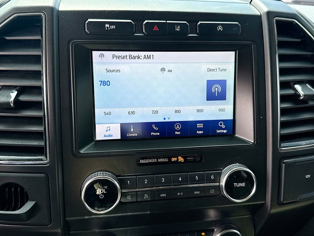 Used 2020 Ford Expedition Limited image 16