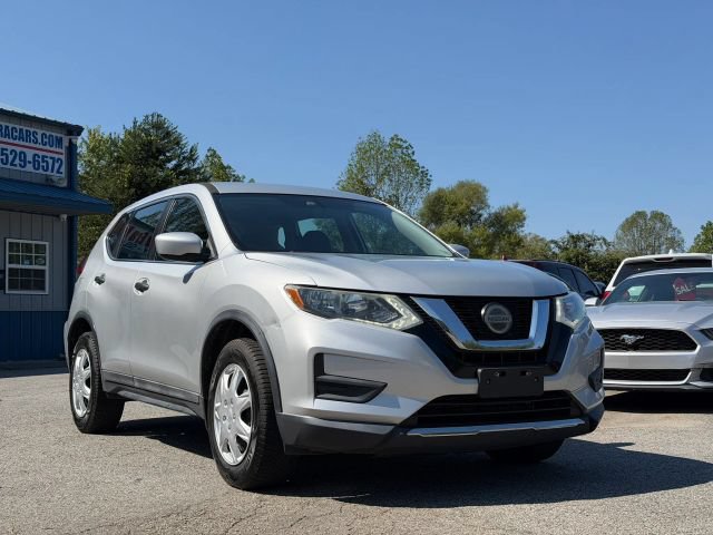 Used 2018 Nissan Rogue S AWD/4WD image 3