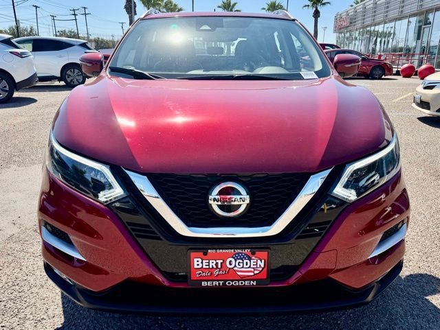 Certified 2022 Nissan Rogue Sport SL w/ Premium Package AWD/4WD image 2