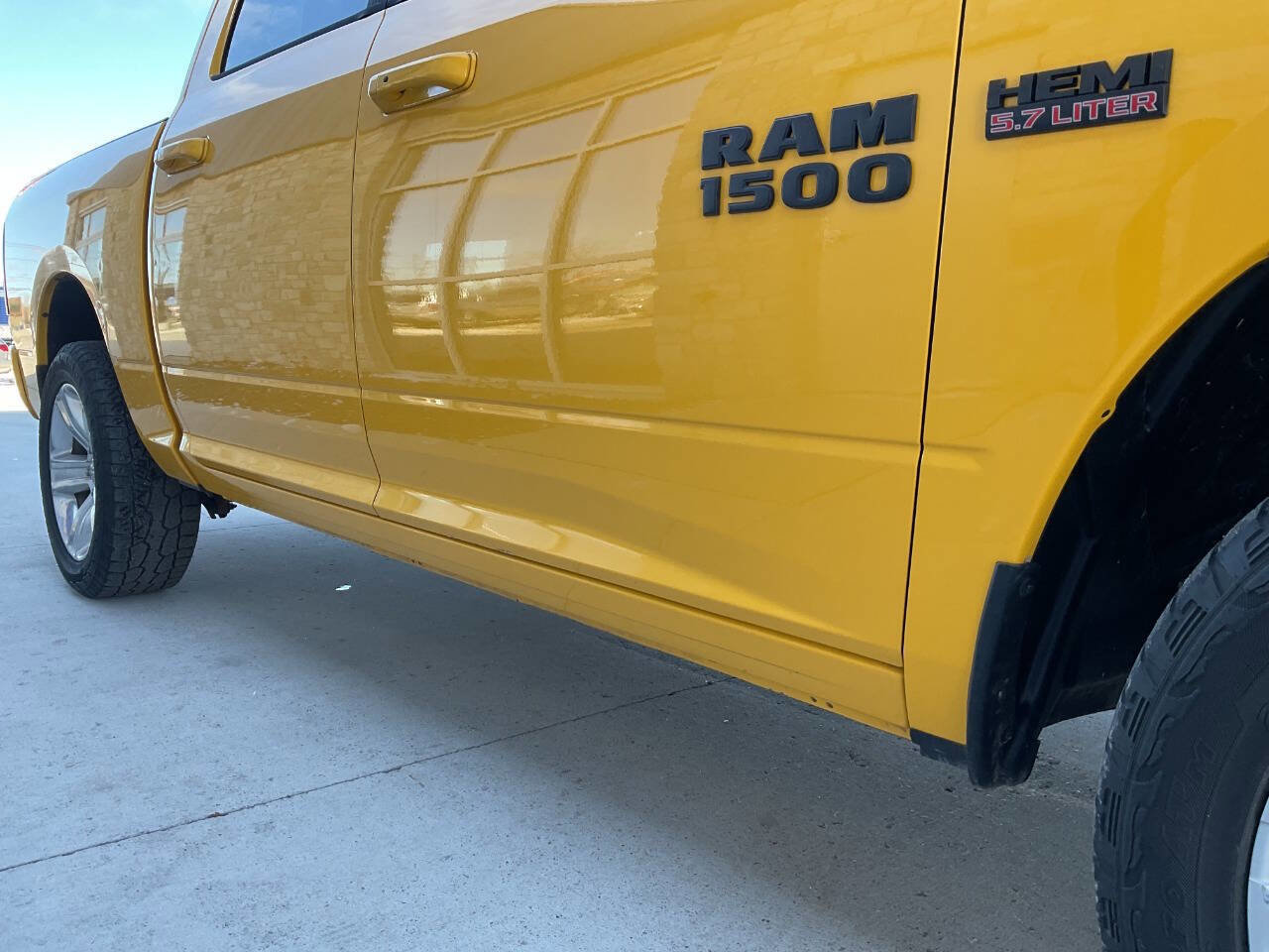 Used 2016 RAM 1500 Sport w/ Stinger Yellow Sport Package image 61
