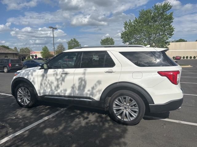 Used 2021 Ford Explorer Limited w/ Equipment Group 301A image 10