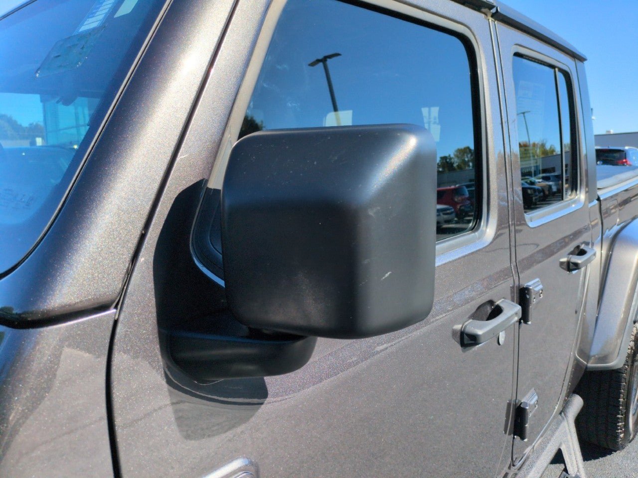 Used 2021 Jeep Gladiator Sport AWD/4WD image 9
