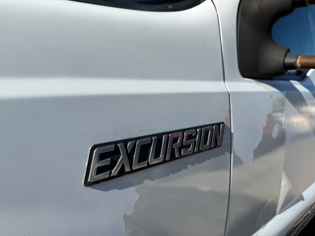 Used 2004 Ford Excursion 4WD image 17