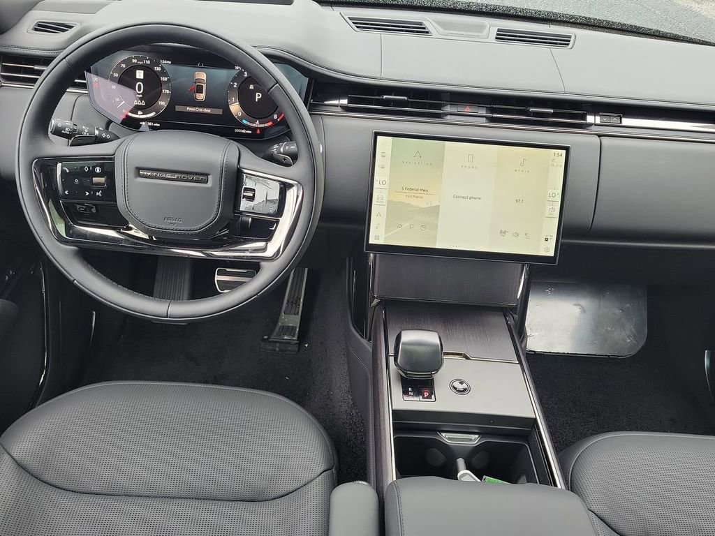 New 2026 Land Rover Range Rover Long Wheel Base SV image 18