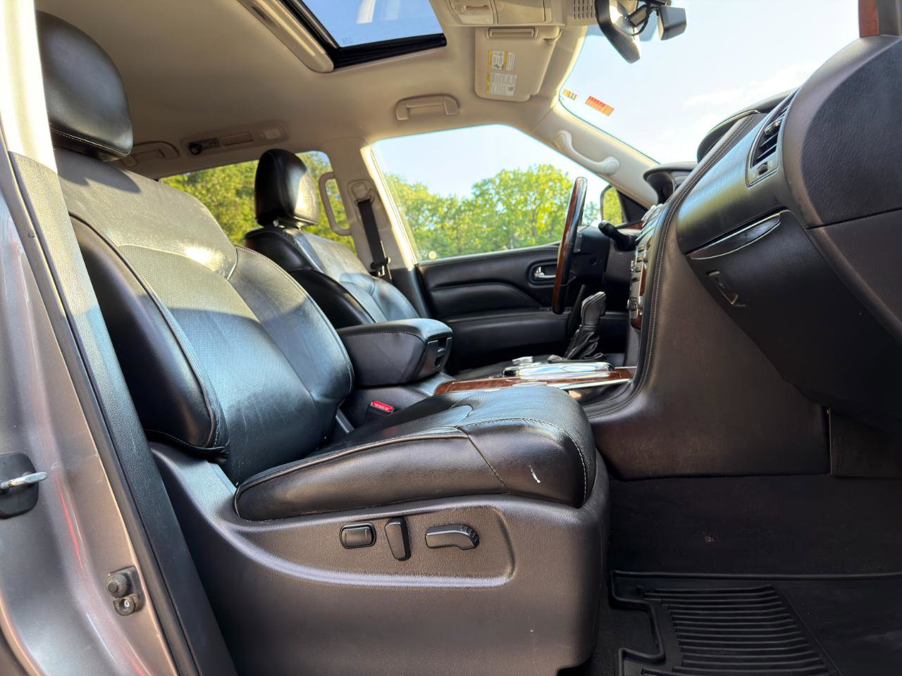 Used 2018 INFINITI QX80 4WD image 16