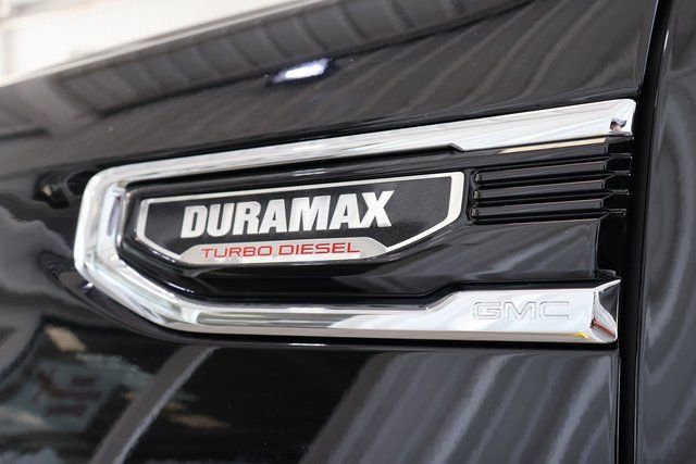 New 2026 GMC Sierra 1500 Denali w/ Denali Reserve Package AWD/4WD image 9