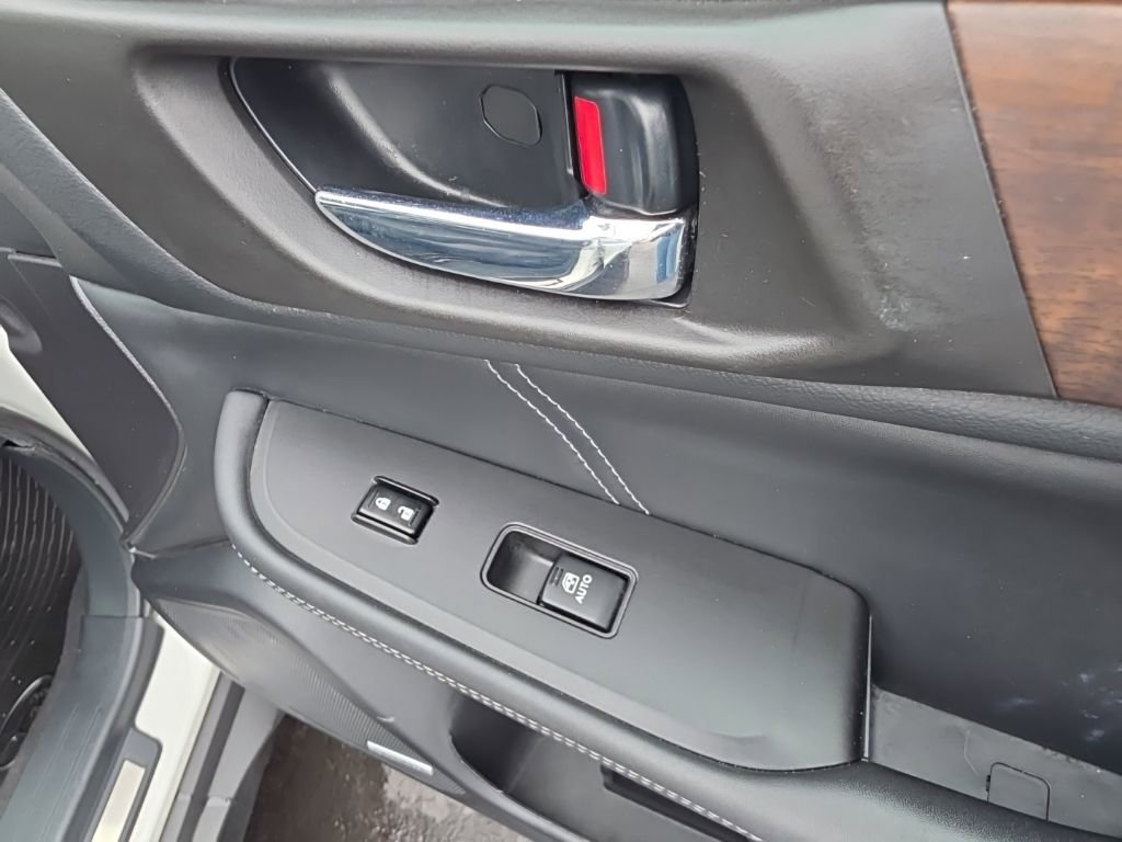 Used 2018 Subaru Outback 2.5i Limited image 45