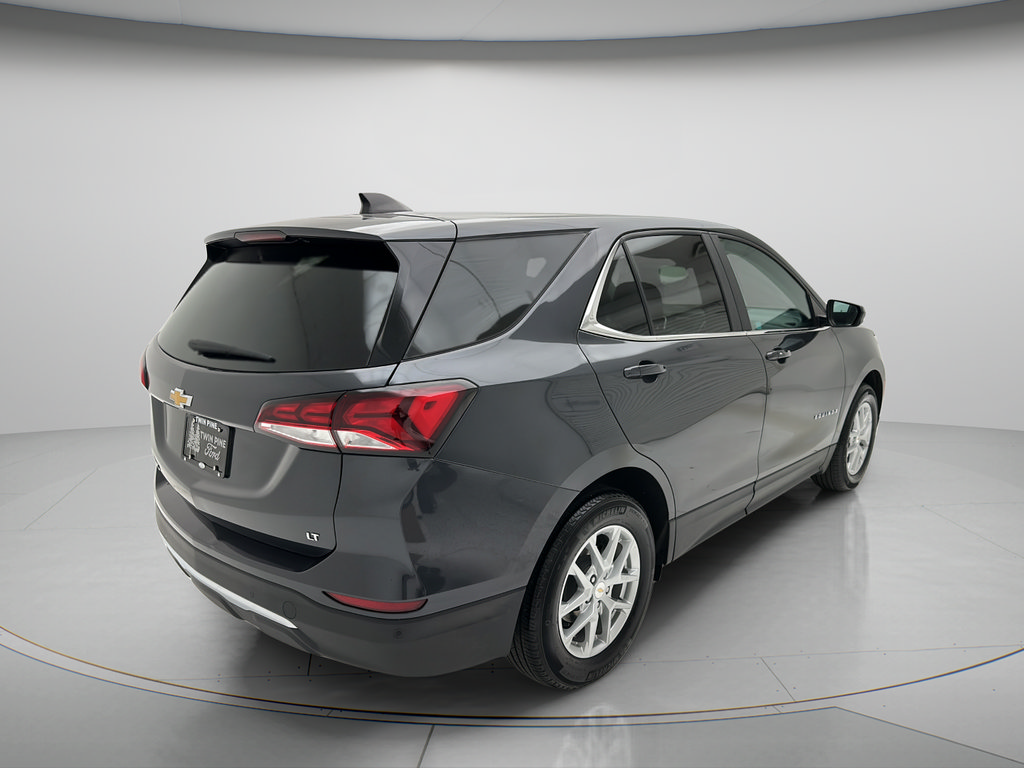 Used 2023 Chevrolet Equinox LT FWD image 4