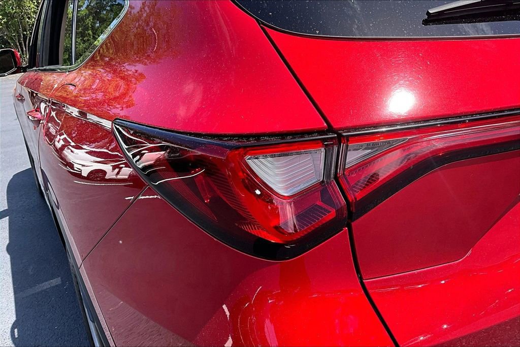 Used 2022 Acura MDX FWD image 23