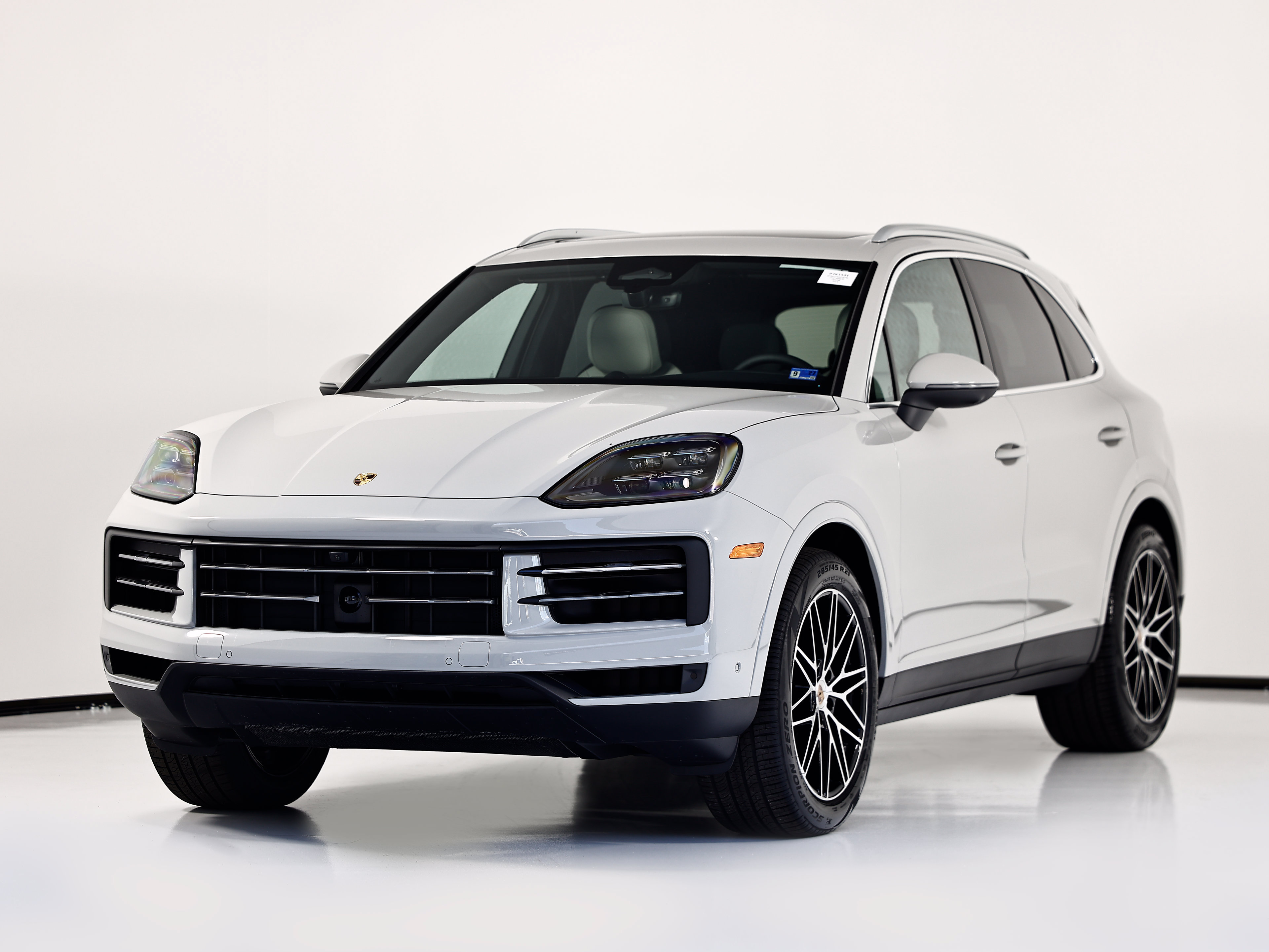 New 2026 Porsche Cayenne AWD/4WD image 1