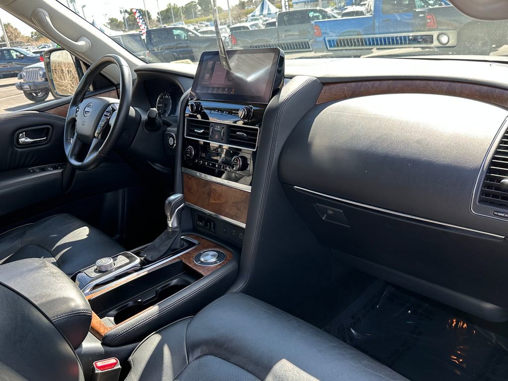 Used 2024 Nissan Armada SL w/ Captain's Chairs Package image 16