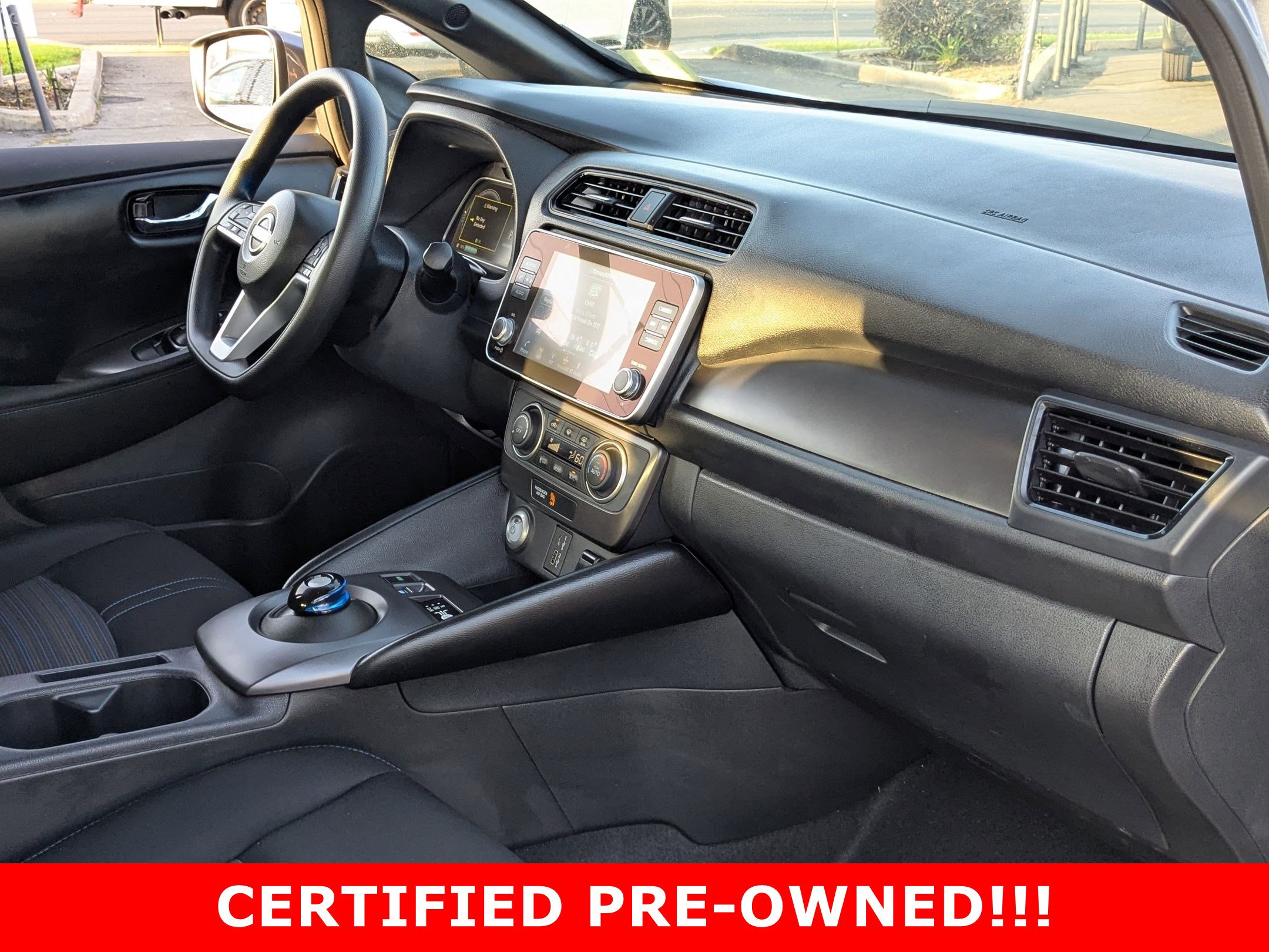 Certified 2024 Nissan Leaf S image 31