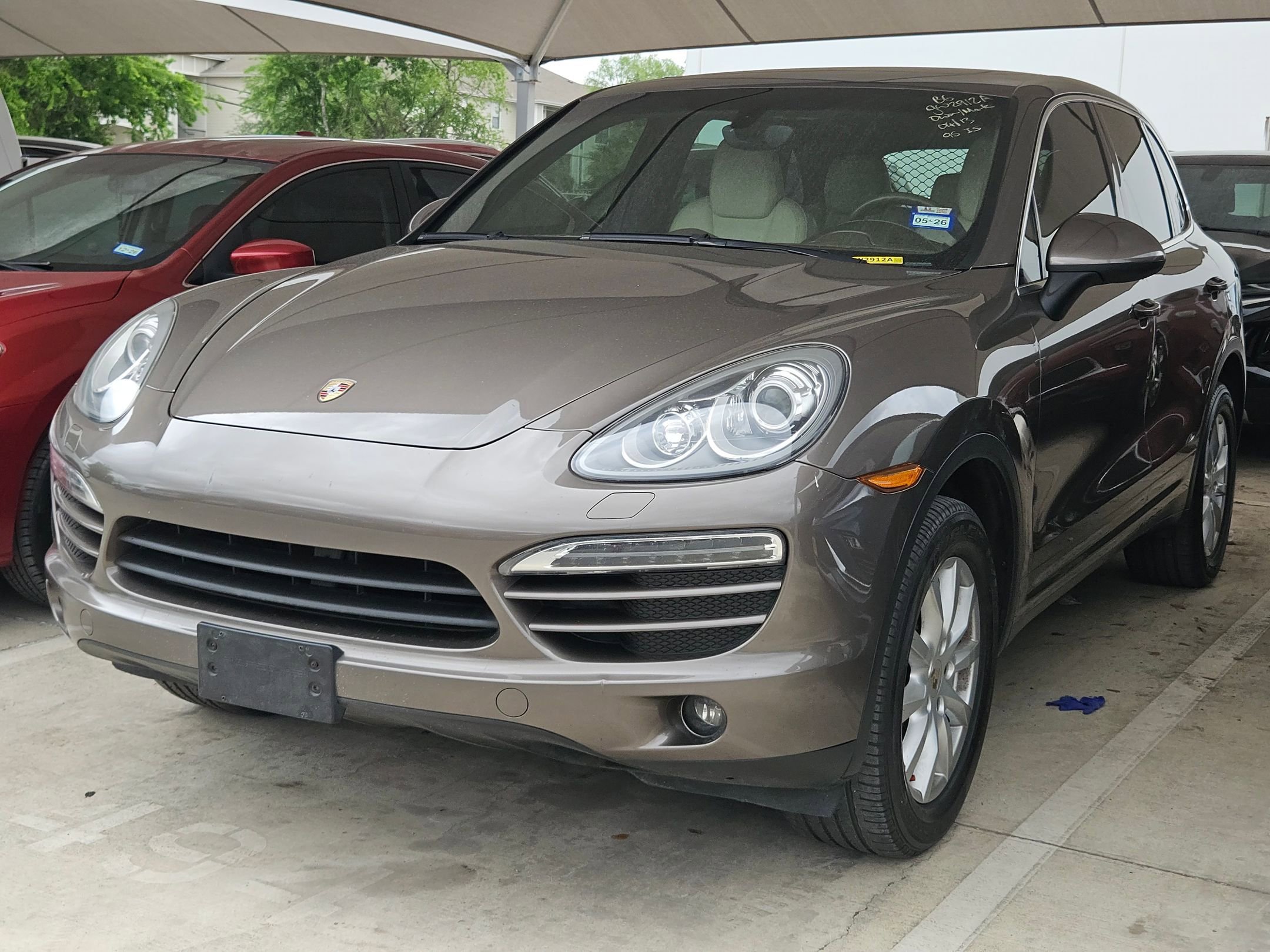 Used 2013 Porsche Cayenne AWD/4WD image 5