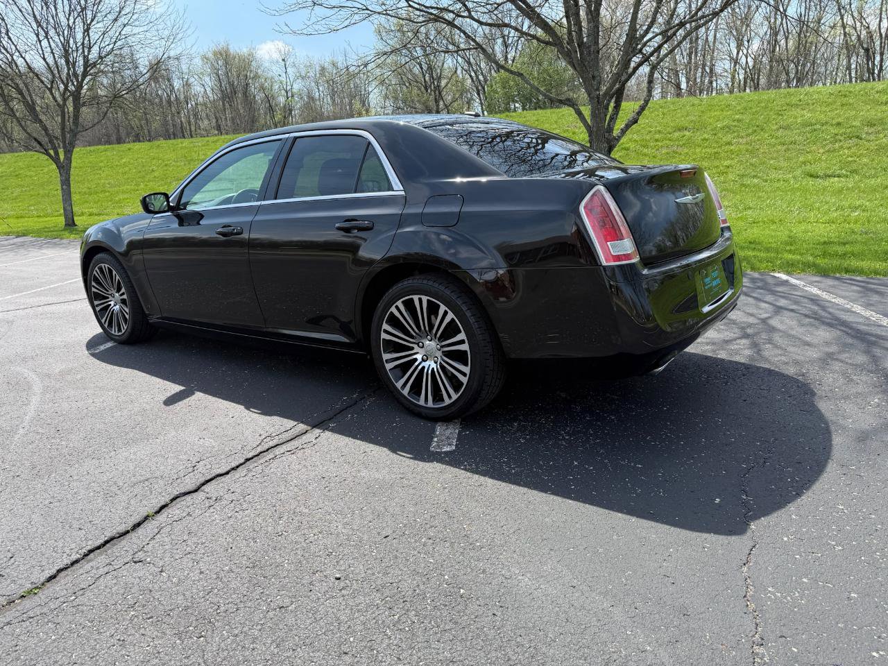 Used 2012 Chrysler 300 S w/ Luxury Group image 18