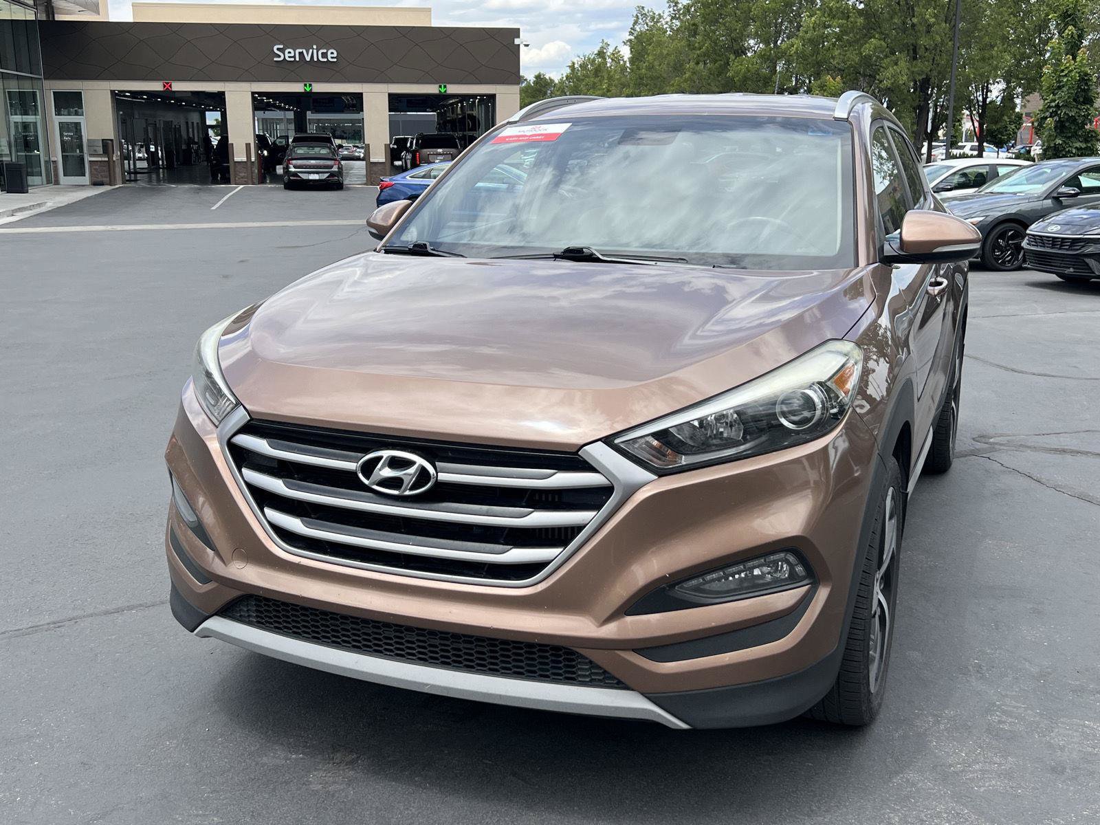 Used 2017 Hyundai Tucson Sport AWD/4WD image 2