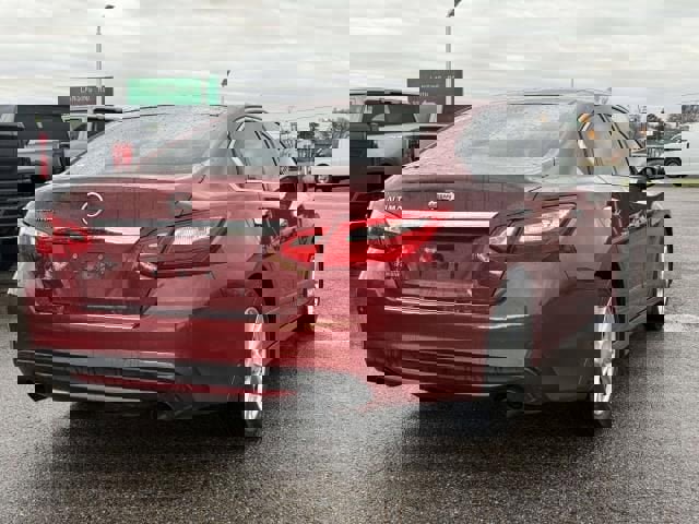 Used 2017 Nissan Altima 2.5 S w/ Power Driver Seat Package image 5