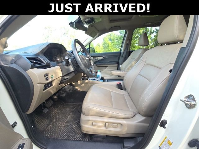 Used 2019 Honda Pilot Elite image 16