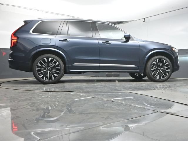 Used 2026 Volvo XC90 T8 Plus w/ Protection Package Premier AWD/4WD image 40