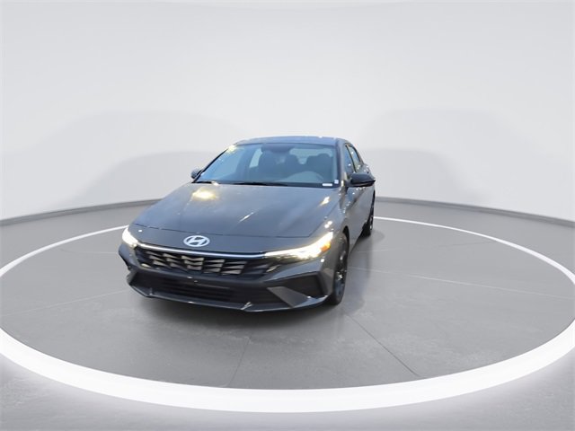 New 2026 Hyundai Elantra Sport video 3