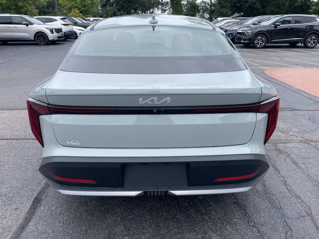 New 2026 Kia K4 FWD image 3