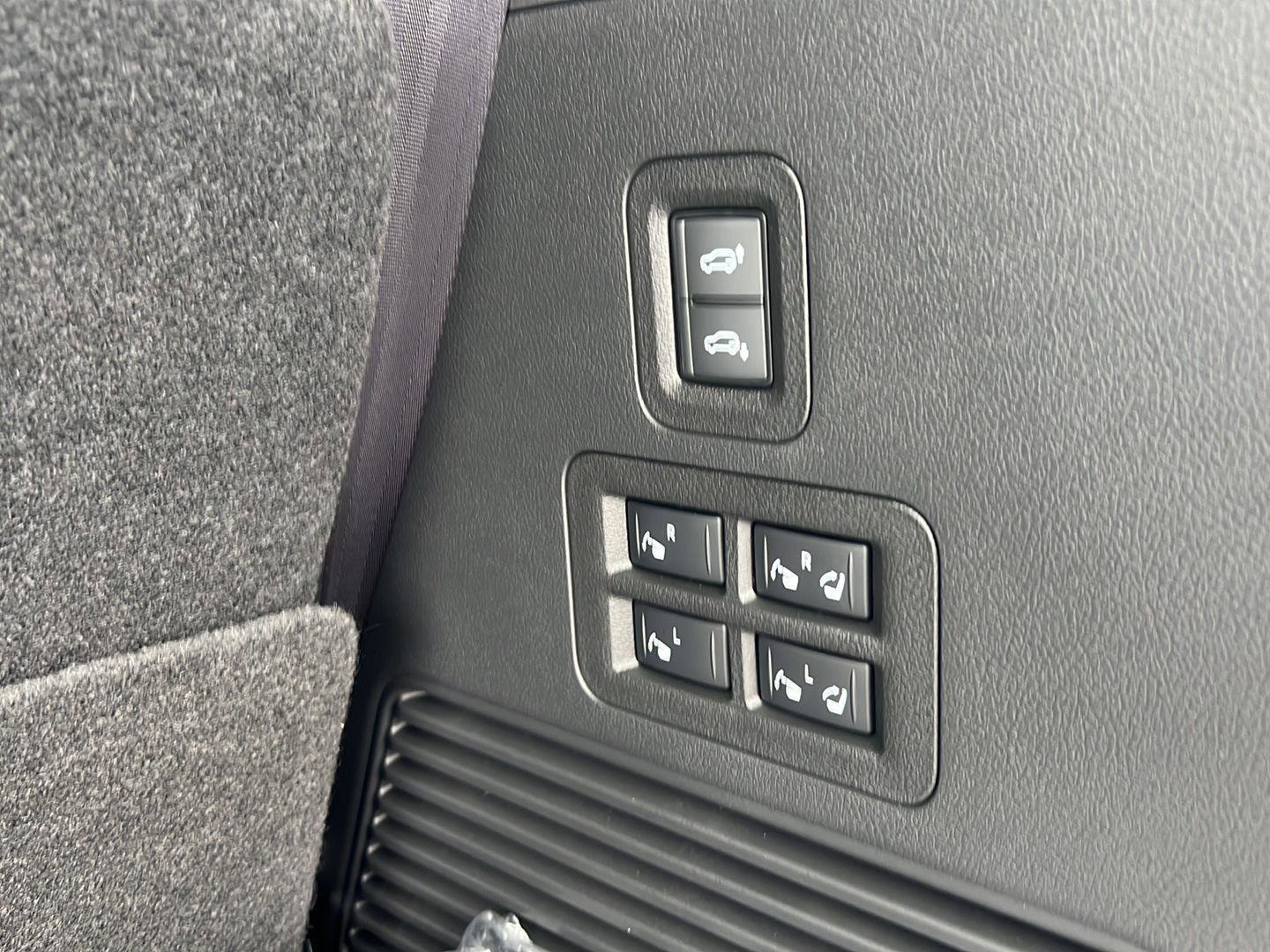 New 2026 Nissan Armada PRO-4X image 6