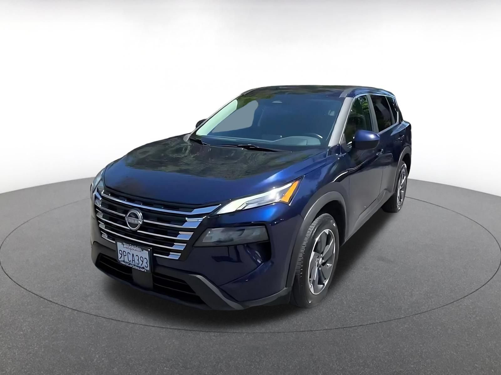 Used 2025 Nissan Rogue SV AWD/4WD image 7