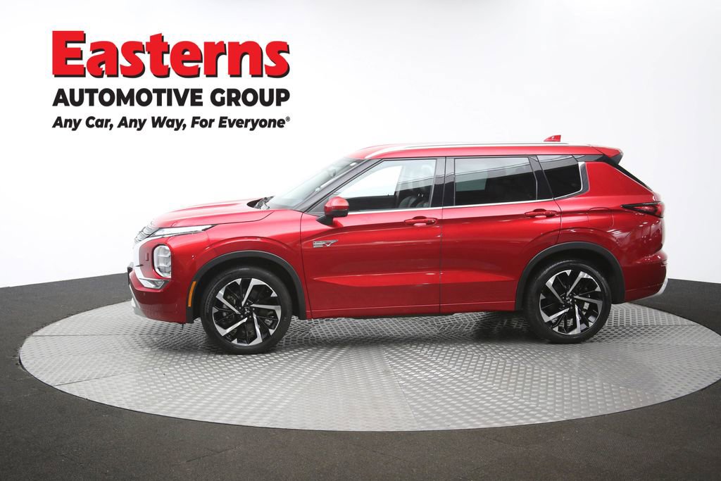 Used 2023 Mitsubishi Outlander SEL AWD/4WD image 61