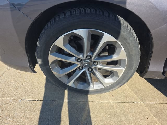 Used 2015 Honda Accord EX-L image 18
