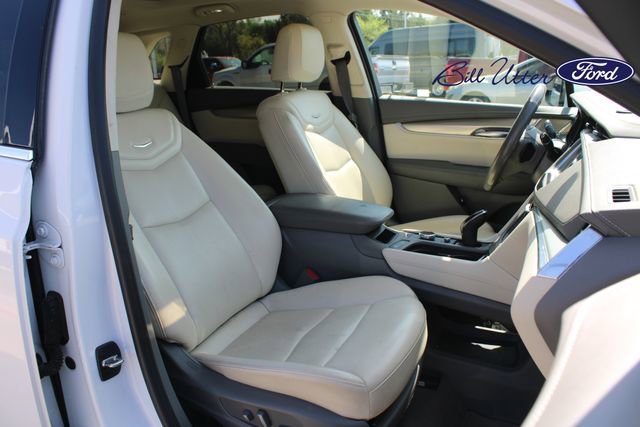 Used 2023 Cadillac XT5 Premium Luxury AWD/4WD image 11
