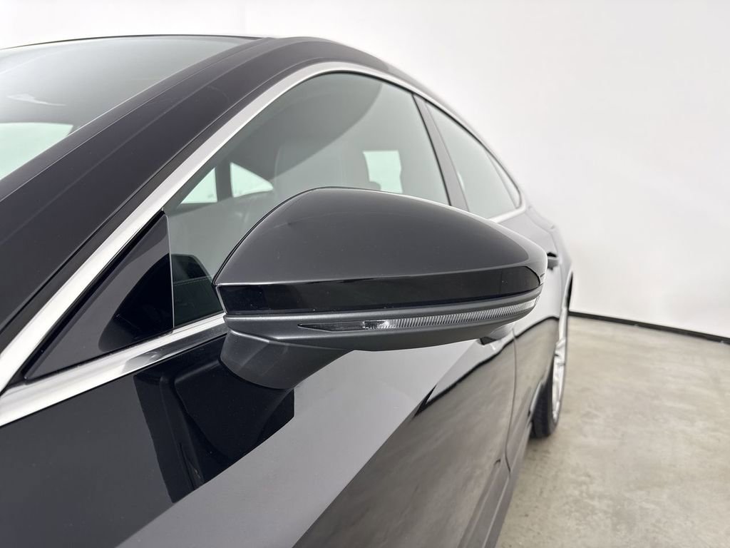 Used 2021 Audi A7 e Premium Plus w/ Interior Protection Package image 12