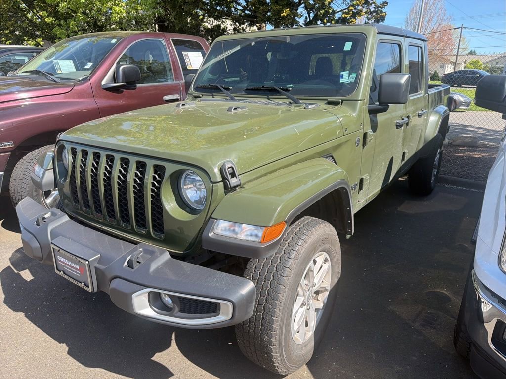 Certified 2023 Jeep Gladiator Sport image 3