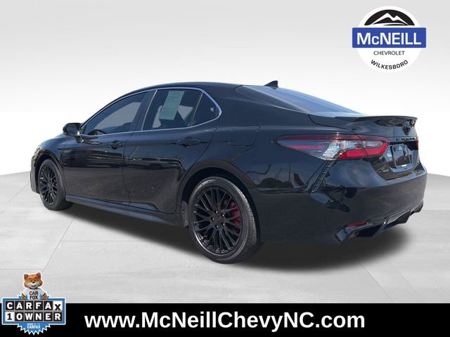 Used 2023 Toyota Camry SE FWD image 5