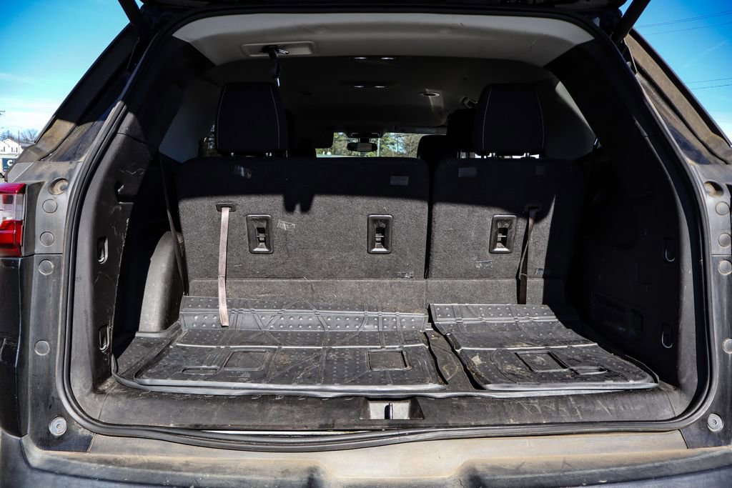 Used 2019 Chevrolet Traverse LT image 36