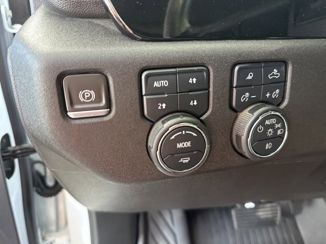 Used 2024 Chevrolet Silverado 2500 LTZ w/ LTZ Texas Edition image 13
