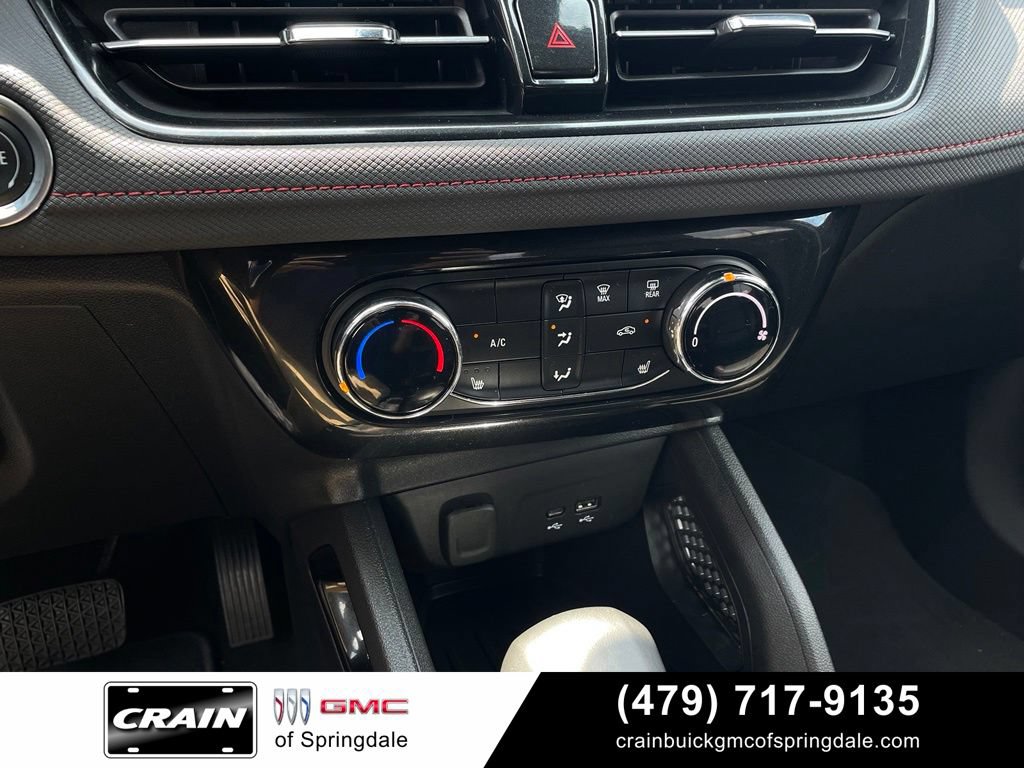 Used 2024 Chevrolet TrailBlazer RS w/ Driver Confidence Package AWD/4WD image 18