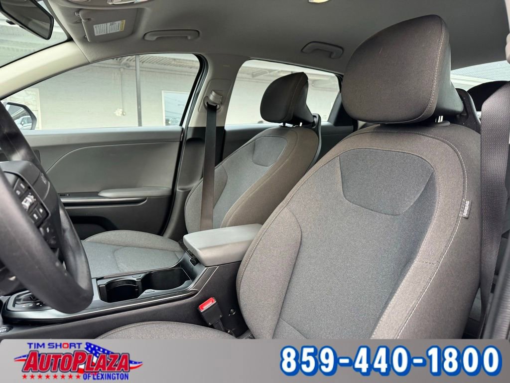 Used 2025 Kia K4 LXS image 25