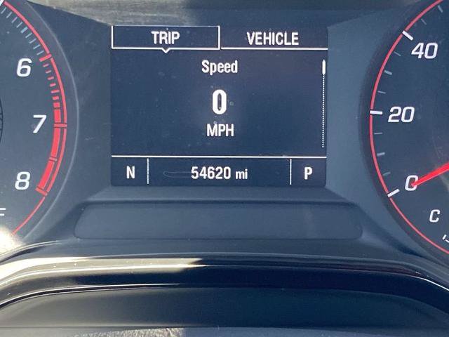 Used 2024 Chevrolet Trax RS w/ Sunroof Package FWD image 8