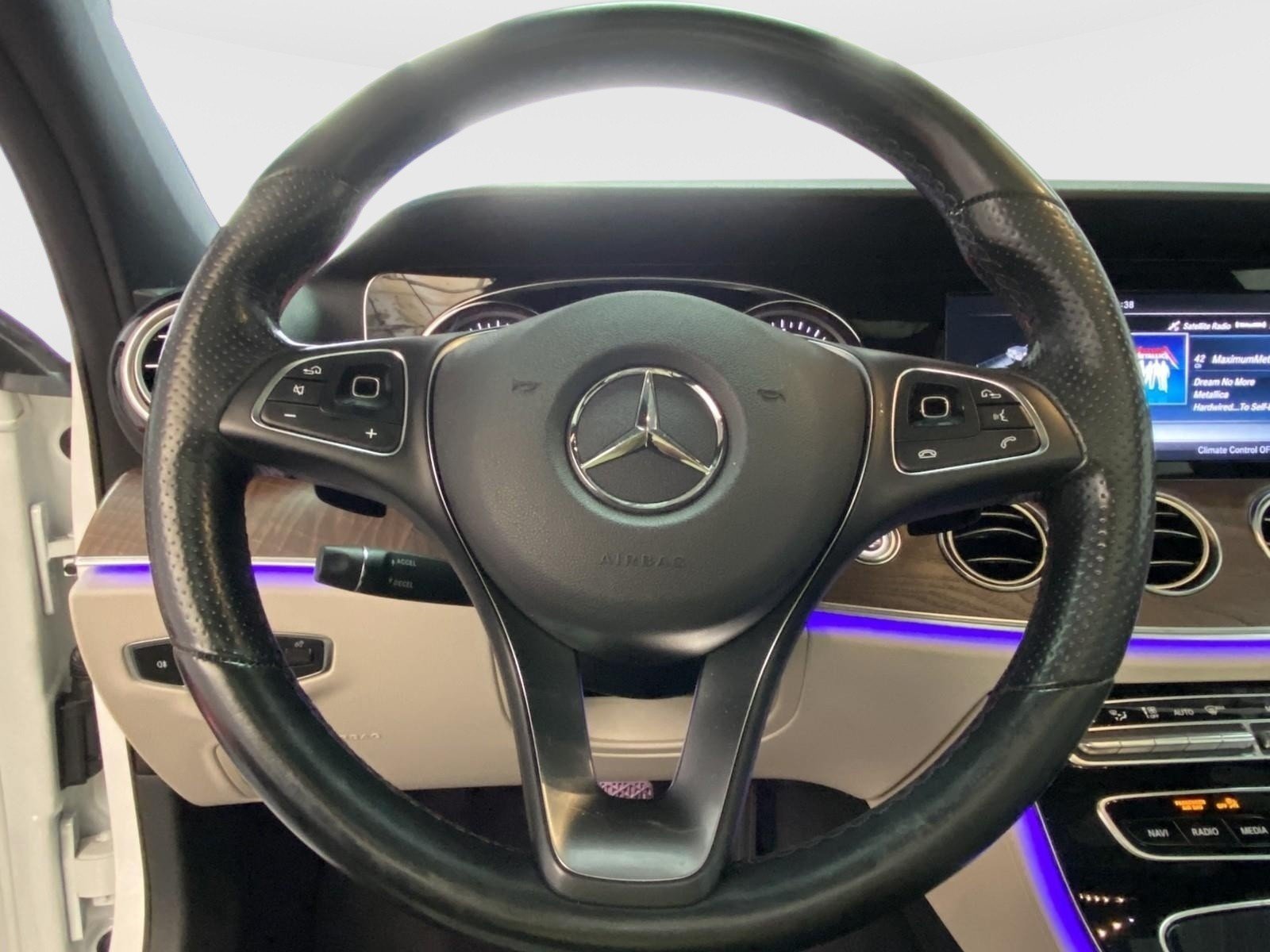Used 2017 Mercedes-Benz E 300 4MATIC image 25