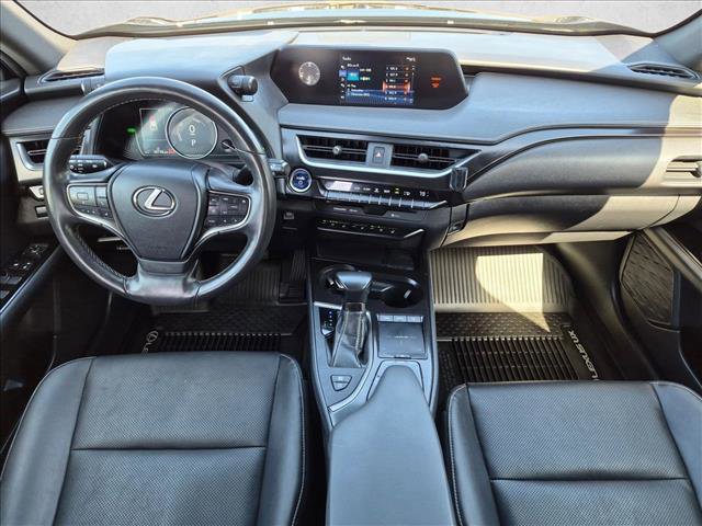 Used 2019 Lexus UX 250h w/ Premium Package AWD/4WD image 17