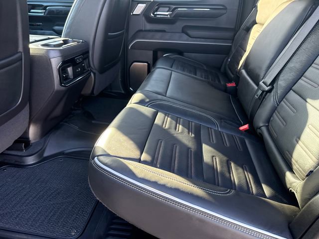 Used 2025 GMC Sierra 1500 AT4X image 18